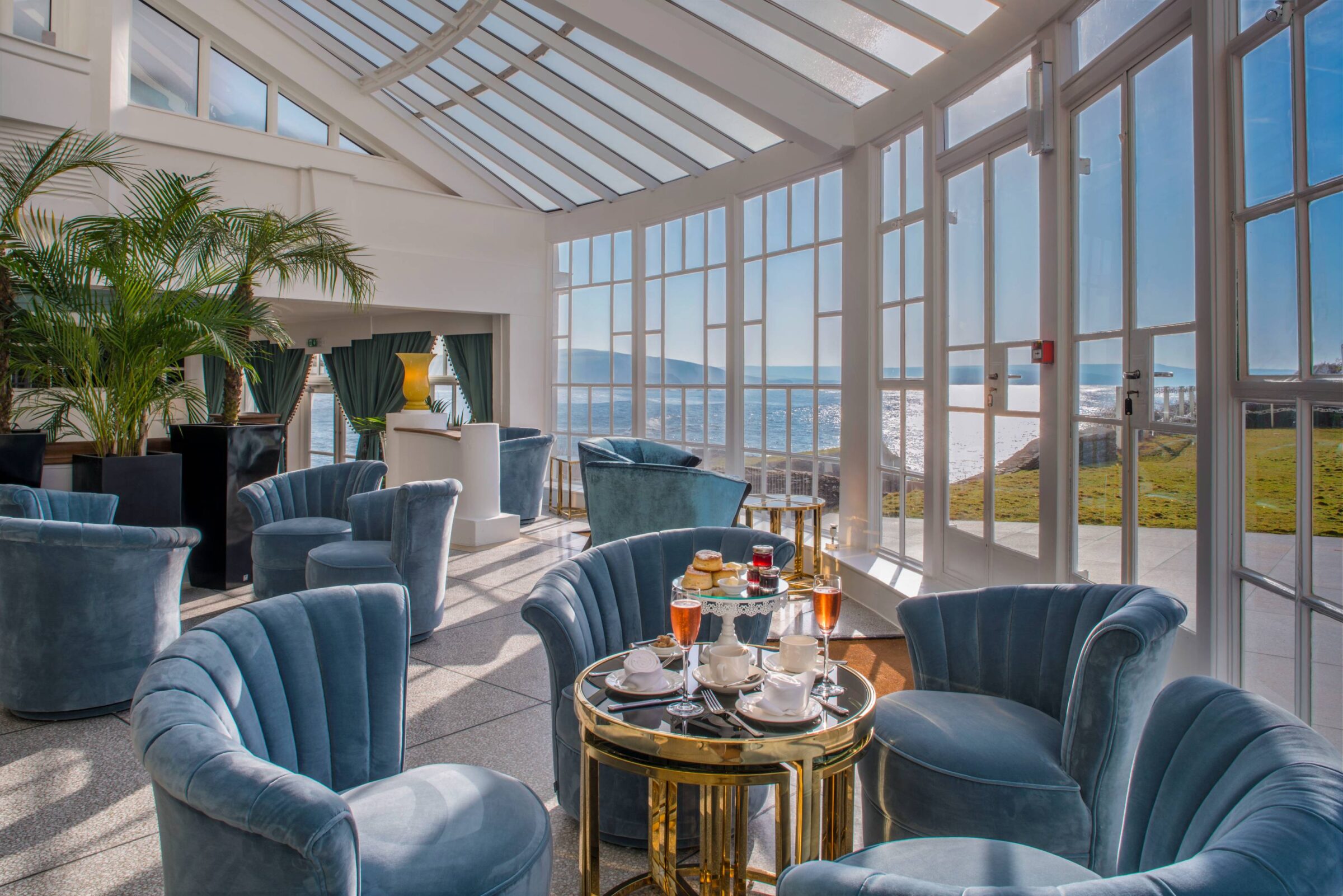 Palm court lounge