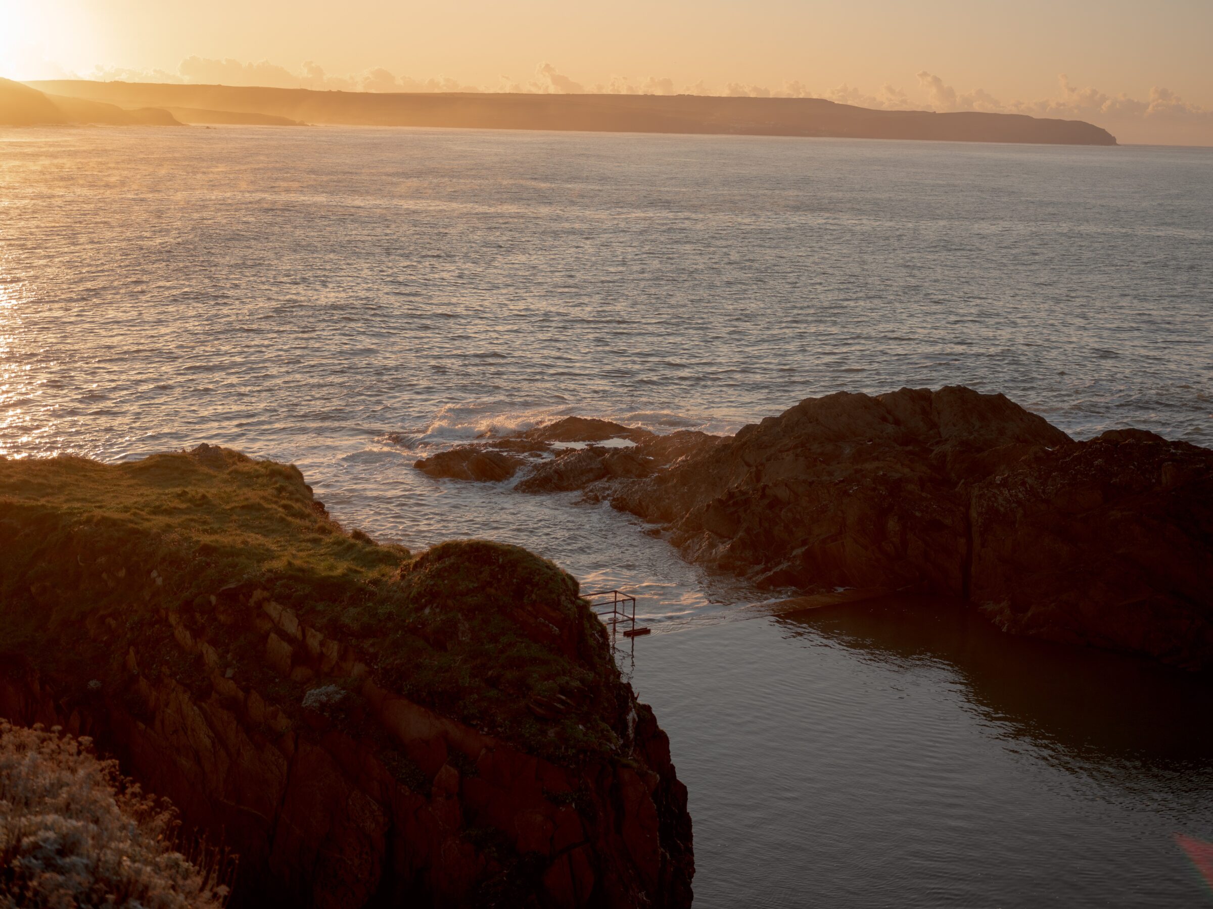 Mermaid pool and sea